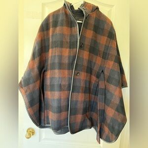 Coach cape New Wool cape shawl 🆕